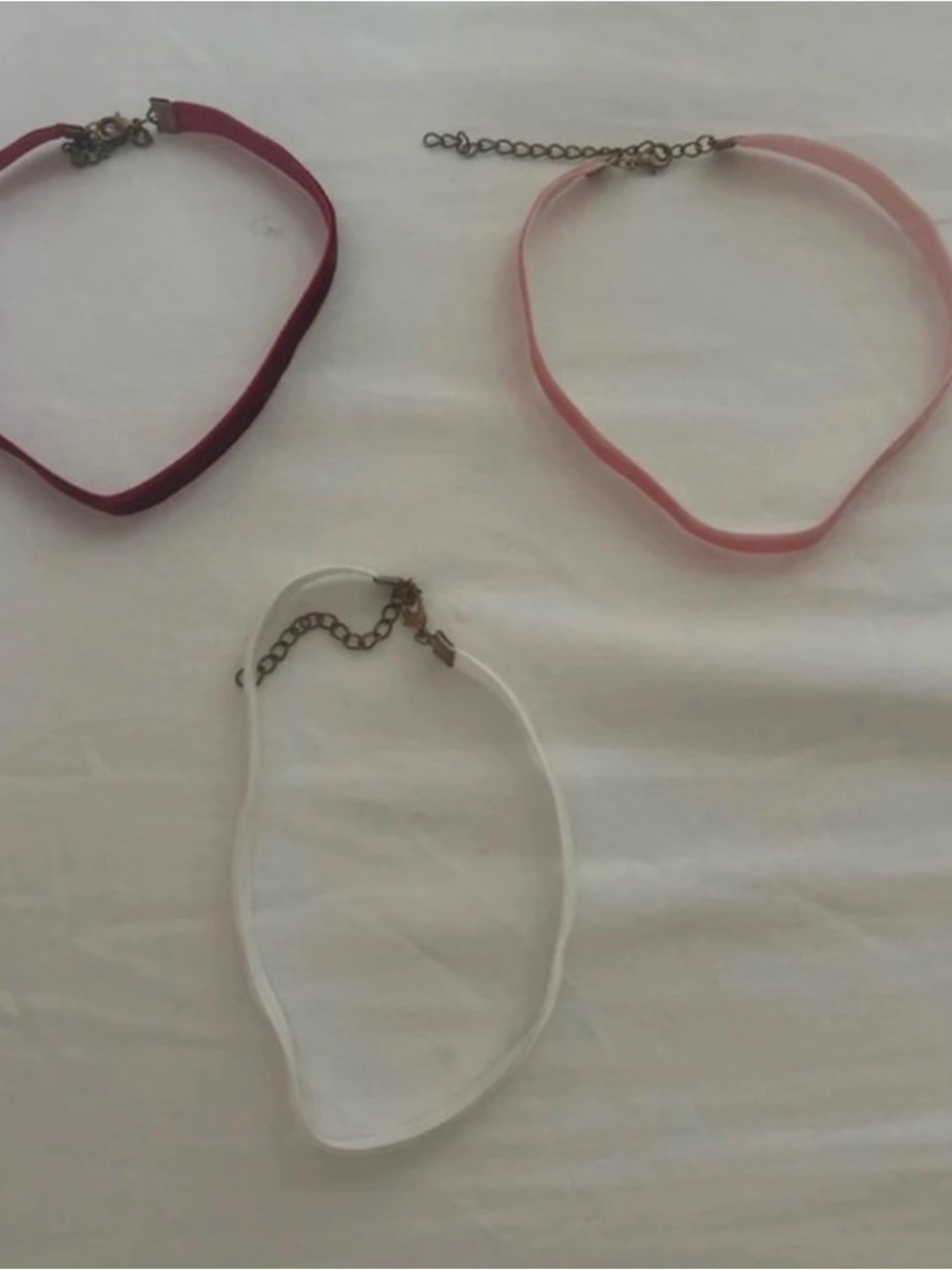 Amazon Velvet Ribbon Choker in Raspberry - Picture 2 of 4